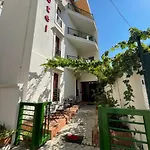 City 5 Hotel