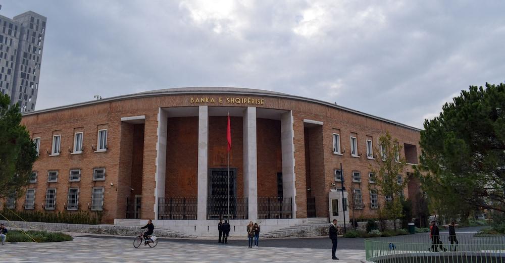 5 Hotell Tiranë