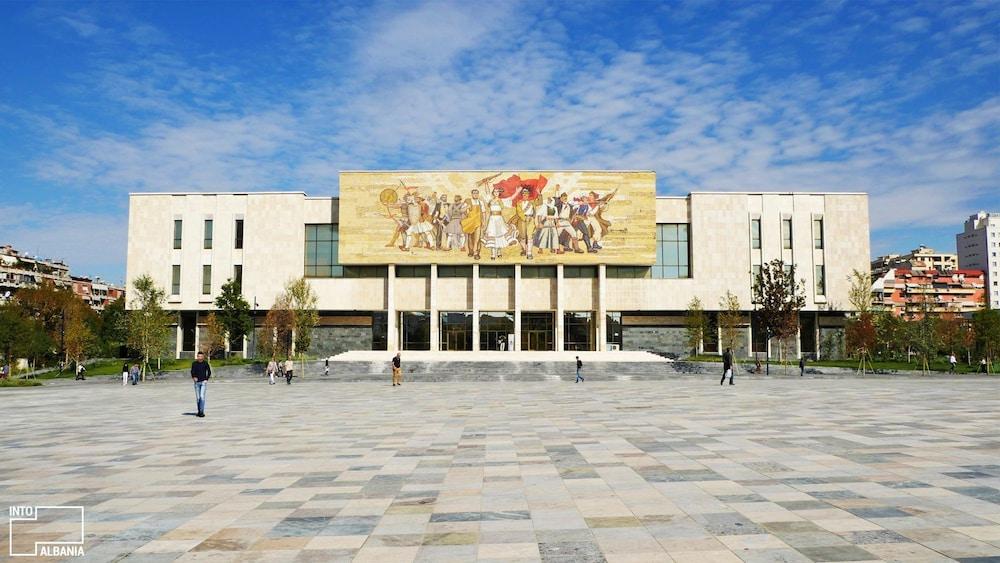 5 Hotell Tiranë