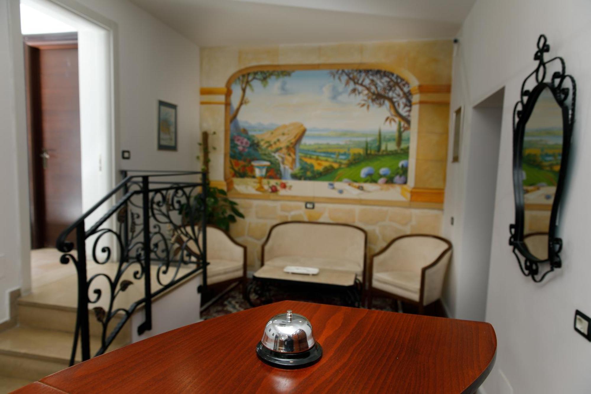 5 Hotell Tiranë