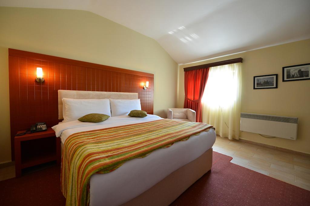 5 Hotell Tiranë