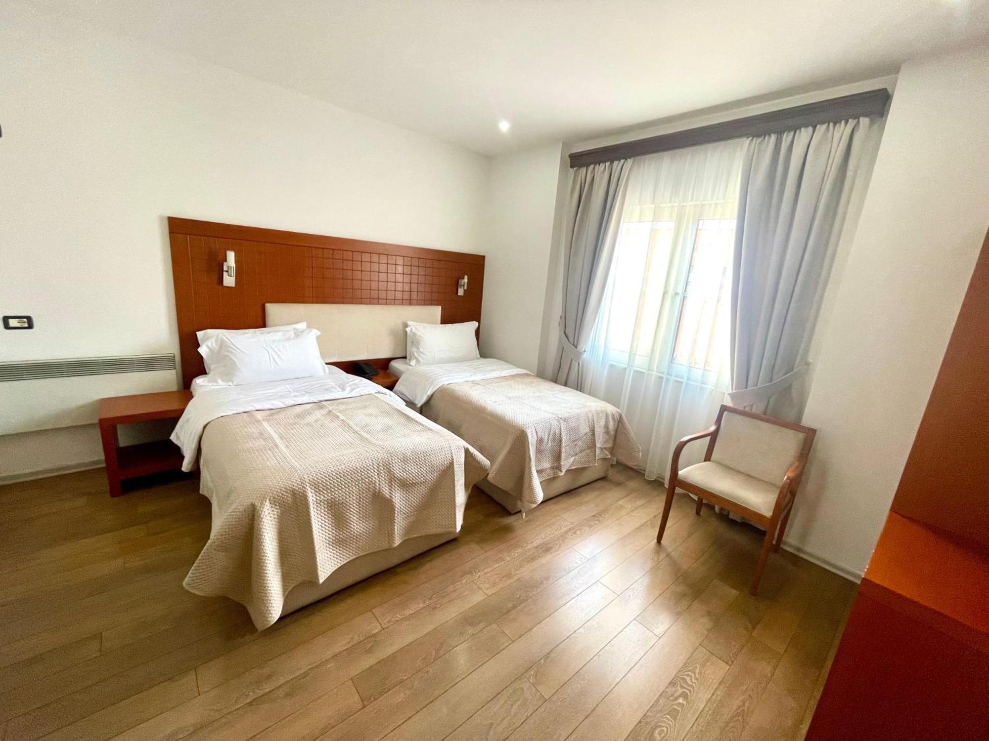 Hotell 5 3*