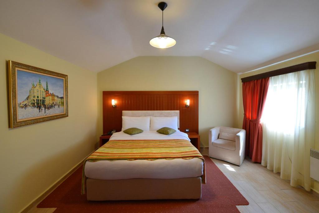 Hotell 5 3*